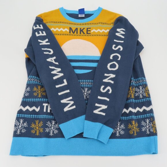 Brew City Adult XL Milwaukee The Good Land Wisconsin Crewneck Pullover Sweater - Picture 2 of 12